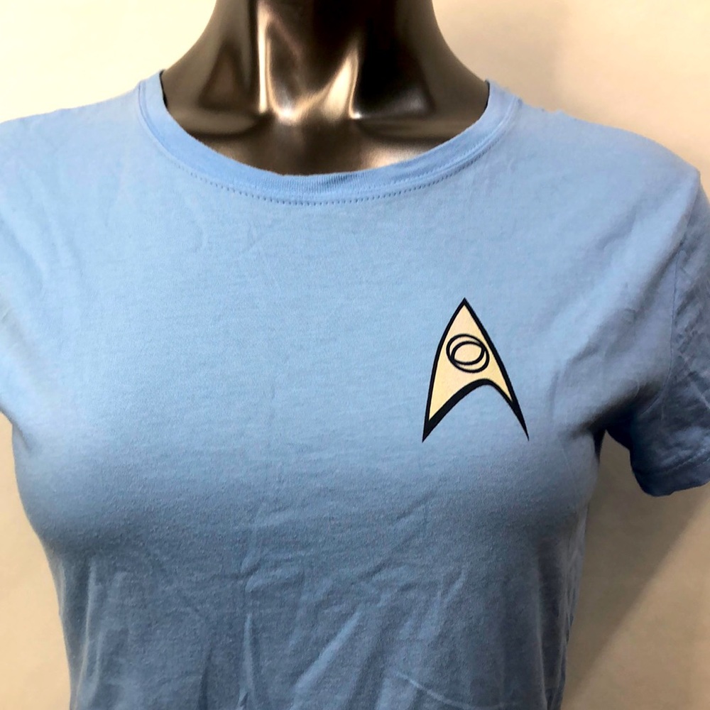 Light blue short sleeve Star Trek tee ladies fit L NWOT